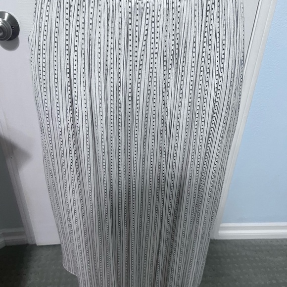 Sundress - Picture 4 of 5